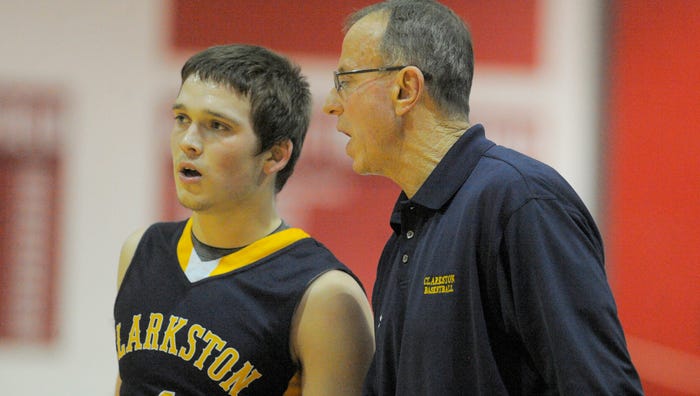 Good battle tonight Coach Myers. Clarkston is proud of you. Once a Wolf Always a Wolf! #ClarkstonBasketball #Family <a href="/ddgrant33/">Andrew Myers</a>