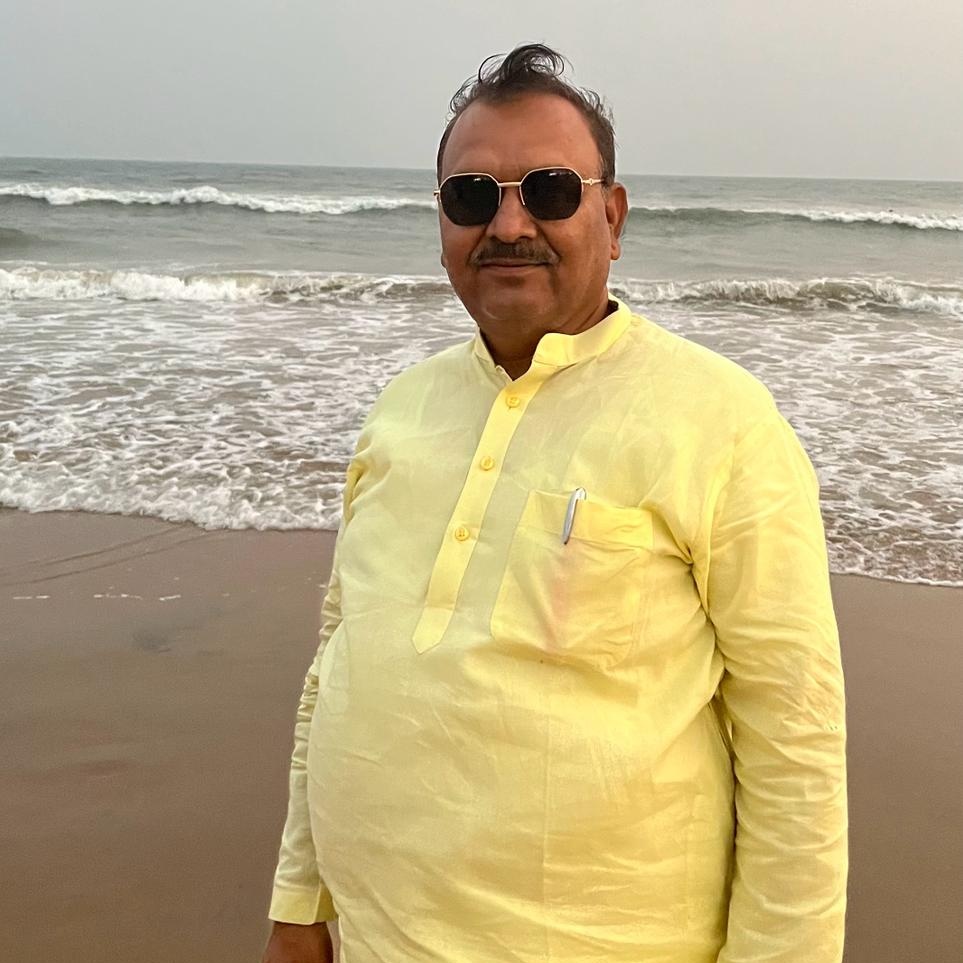 tiwarikp10's tweet photo. #NewProfilePic https://t.co/ukhh7YrFvX
