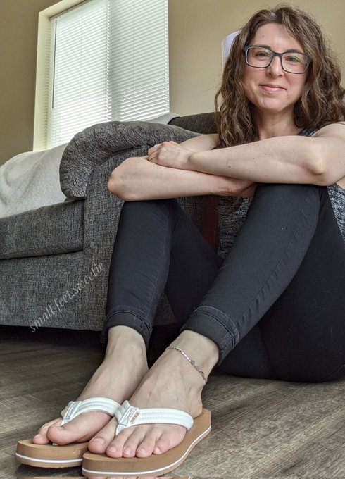 It'll be flip flop season soon! https://t.co/XYtKcy9EPv<a href="/tag/mvsales"class="tags"><span>#mvsales</span></a>