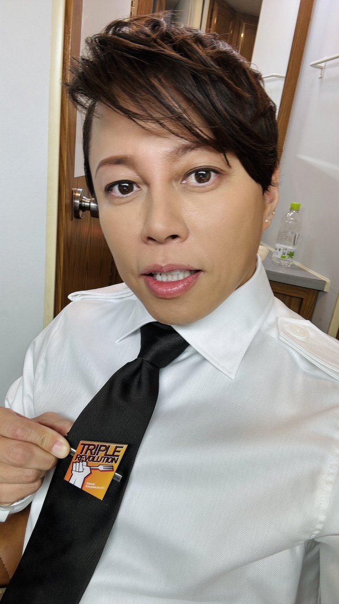 TMR15's tweet photo. https://t.co/6vMBtFVshd 
@sukoyakacha_W 
#からだすこやか茶W +
#トリプル革命はじまる https://t.co/MZod2WHh94