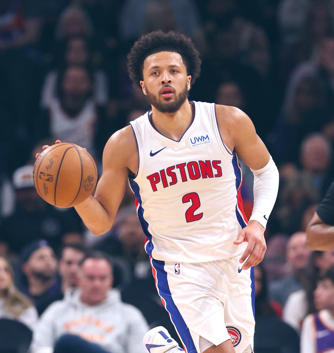 Cade Cunningham’s last three games:

30 PTS, 5 REB, 8 AST, 71% TS
26 PTS, 7 REB, 4 AST, 65% TS
32 PTS, 5 REB, 8 AST, 71% TS

29.3 PPG, 5.7 RPG, 6.7 APG, 69.3% TS

#DetroitBasketball