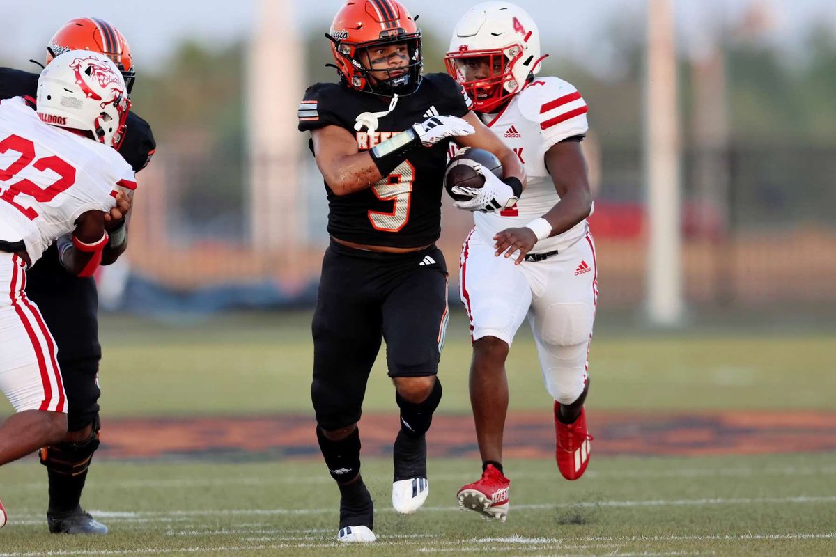 I will be announcing my commitment Sunday March 3rd!!