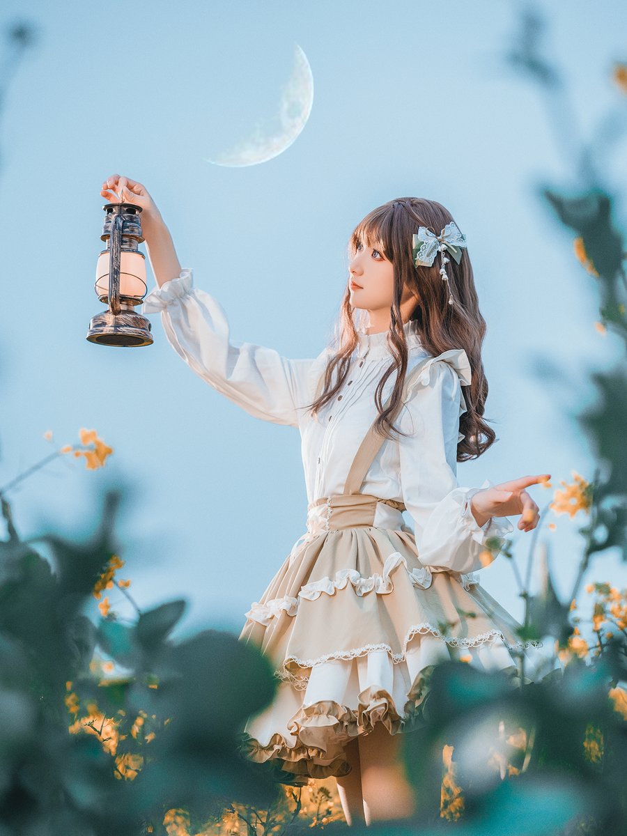 hanfuKFC's tweet photo. 平平淡淡才是���，不玩万花才是好
#剑三 #剑网3  #cosplay #photography https://t.co/sshDKLmA5D