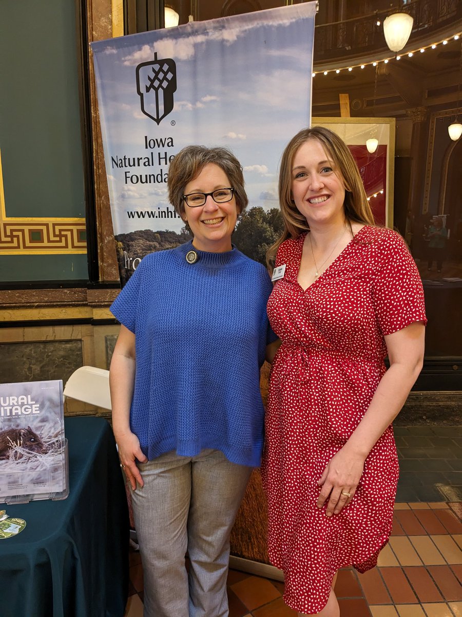MatsonForHouse's tweet photo. Another highlight of my day: catching up with Anna Gray with @INHF, who also happens to be my constituent in #HD42!  Thanks for all you do to advocate for our natural resources and outdoor recreation, Anna! #ialegis #AlwaysBeBuildingCommunity #BeAPartner https://t.co/FLchcr9cER