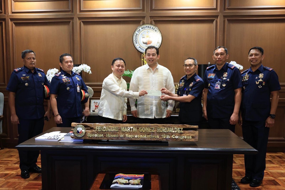 Manila Bulletin News tweet media