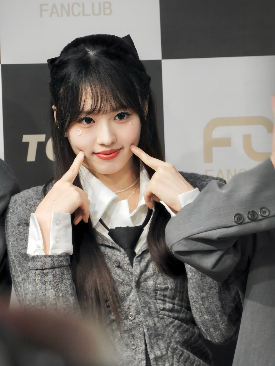 ily_hsn's tweet photo. HAPPY HANA DAY.ᐟ🪽🎀

#HAPPY_HANA_DAY
#HANA #하나 #華ちゃん
#ILY1 #아일리원 https://t.co/NCfQRTYpUY