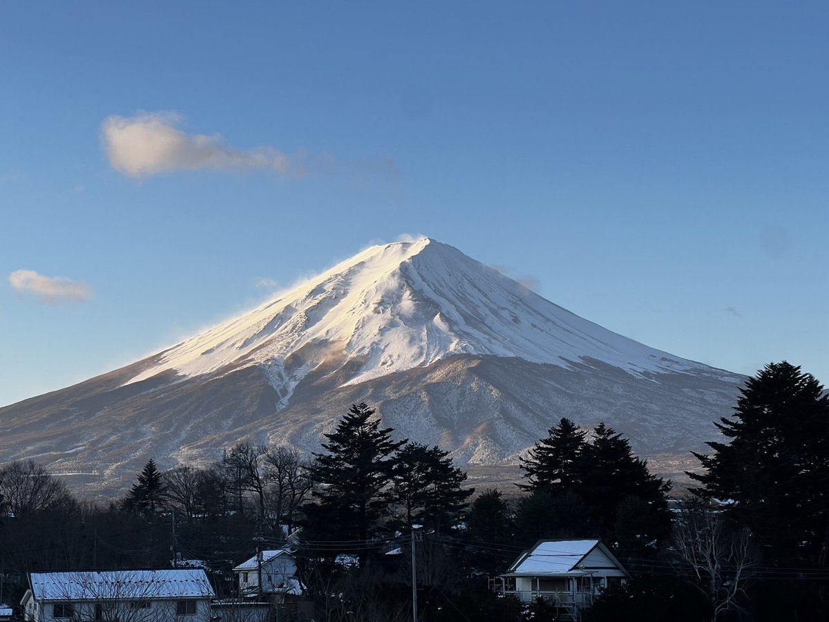 富士山

#大池ホテル #富士山 #河口湖 #山梨県
#観光名所
#山梨観光 #温泉旅行
#ooikehotel #Mtfuji #kawaguchiko #Yamanashi #Japan
#Mtfujitrip #yamanashitrip #Japantrip #onsentrip
#touristspot