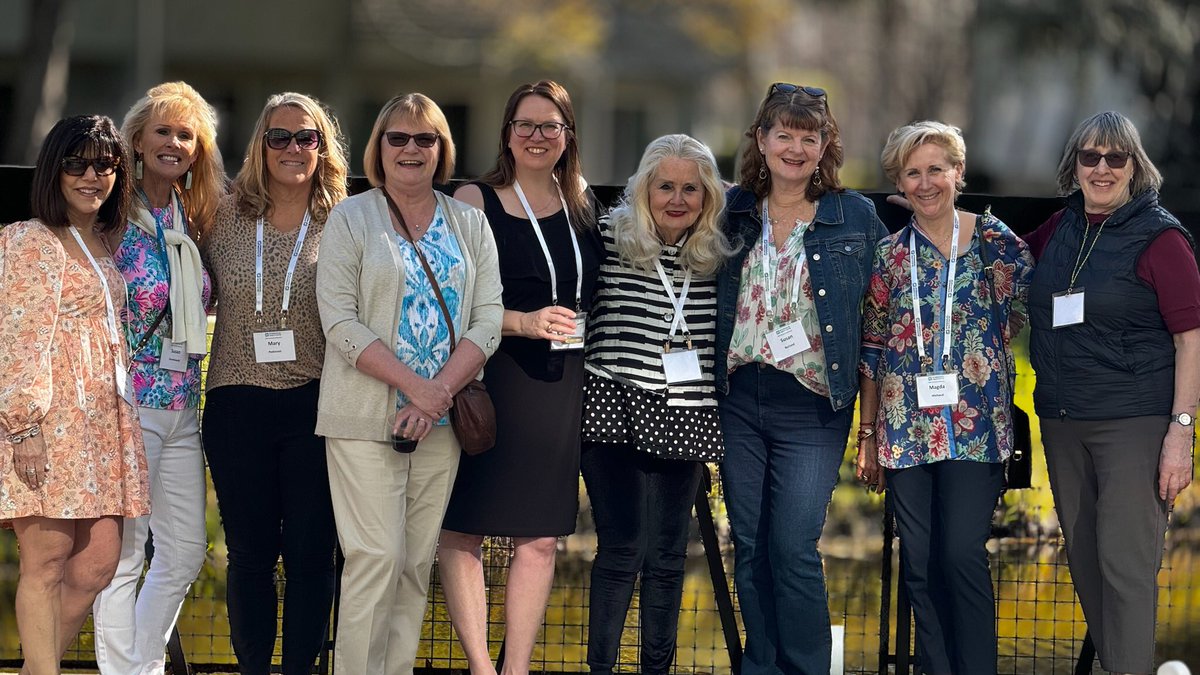 cvchealthcare's tweet photo. Thank you for the guest welcome mixer  #HIAnnual24 Truly enjoy these ladies! https://t.co/b1AvT4EtmM