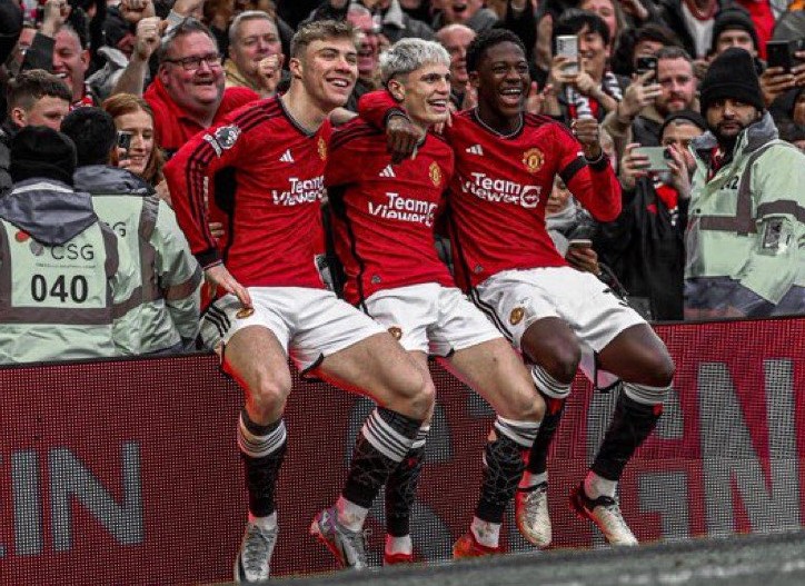 🚨CALLING ALL DEVIL HOLDERS😈

As we are on the last stretch of our 2nd season of <a href="/ManUtd/">Manchester United</a> <a href="/CollectMUFC/">Collect MUFC</a> #CollectUnited &amp; <a href="/tezos/">Tezos</a> 

I want to know your thoughts 💬
⤵️
Better or worse than 1st season?
Can you see progress?
What would you like to see happen?
What would you not like to