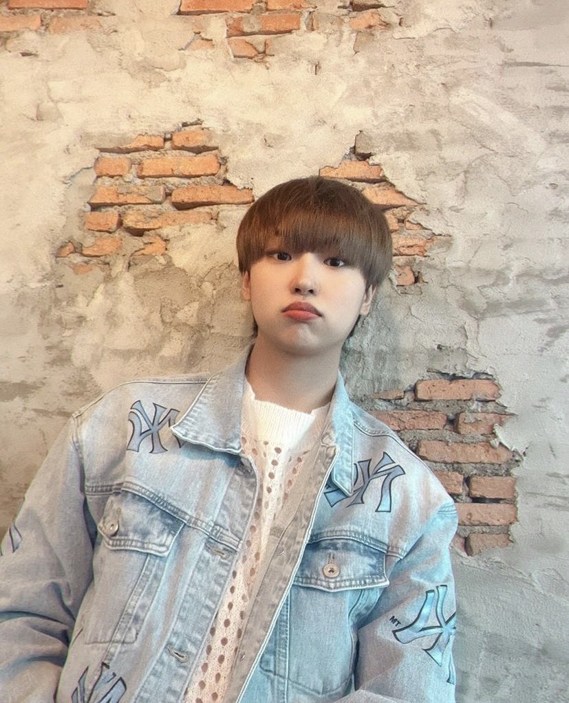 carrottz_'s tweet image. Happy BDay to Yunmin 🎂🎉

Today is your special day. I hope you’re surrounded by the people you love the most and that your heart is full of joy!

#HAPPYYUNMINDAY
#YUNMIN #윤민 #THE7