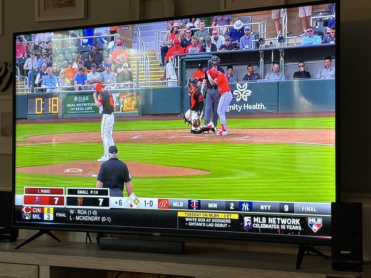 #ad Love <a href="/Xfinity/">Xfinity</a> because baseball is  back and it allows me to see what grass is supposed to look like. #grassgoals #Xfinity #dadlife #ad