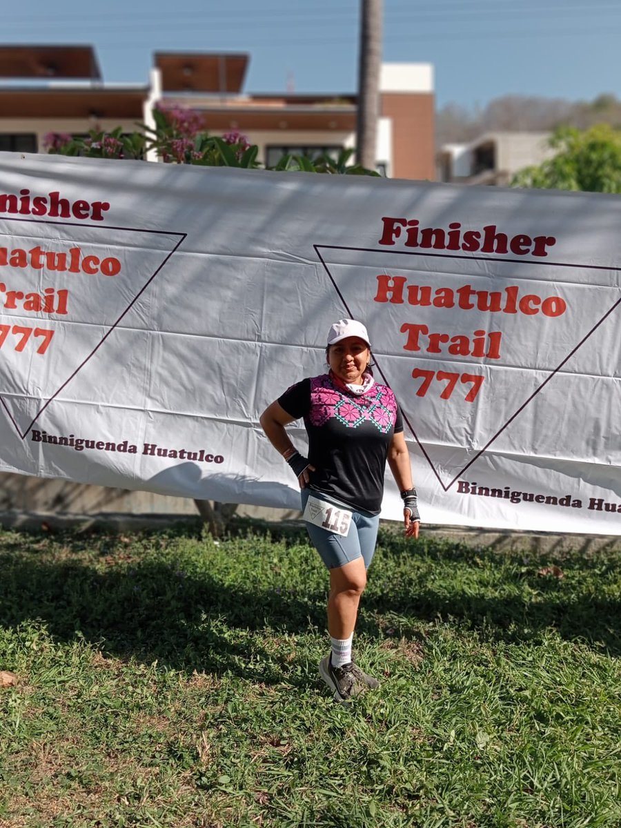 RunInOaxaca's tweet photo. Desde Huatulco hasta Las Vegas; este fin de semana, la activación rosa, estuvo presente. 

¡Gracias por sus reportes y muchas felicitaciones a todas por sus logros! 

#chicasrunin #oaxaca #runinoaxaca #correconestilo https://t.co/wFj9I79Upt