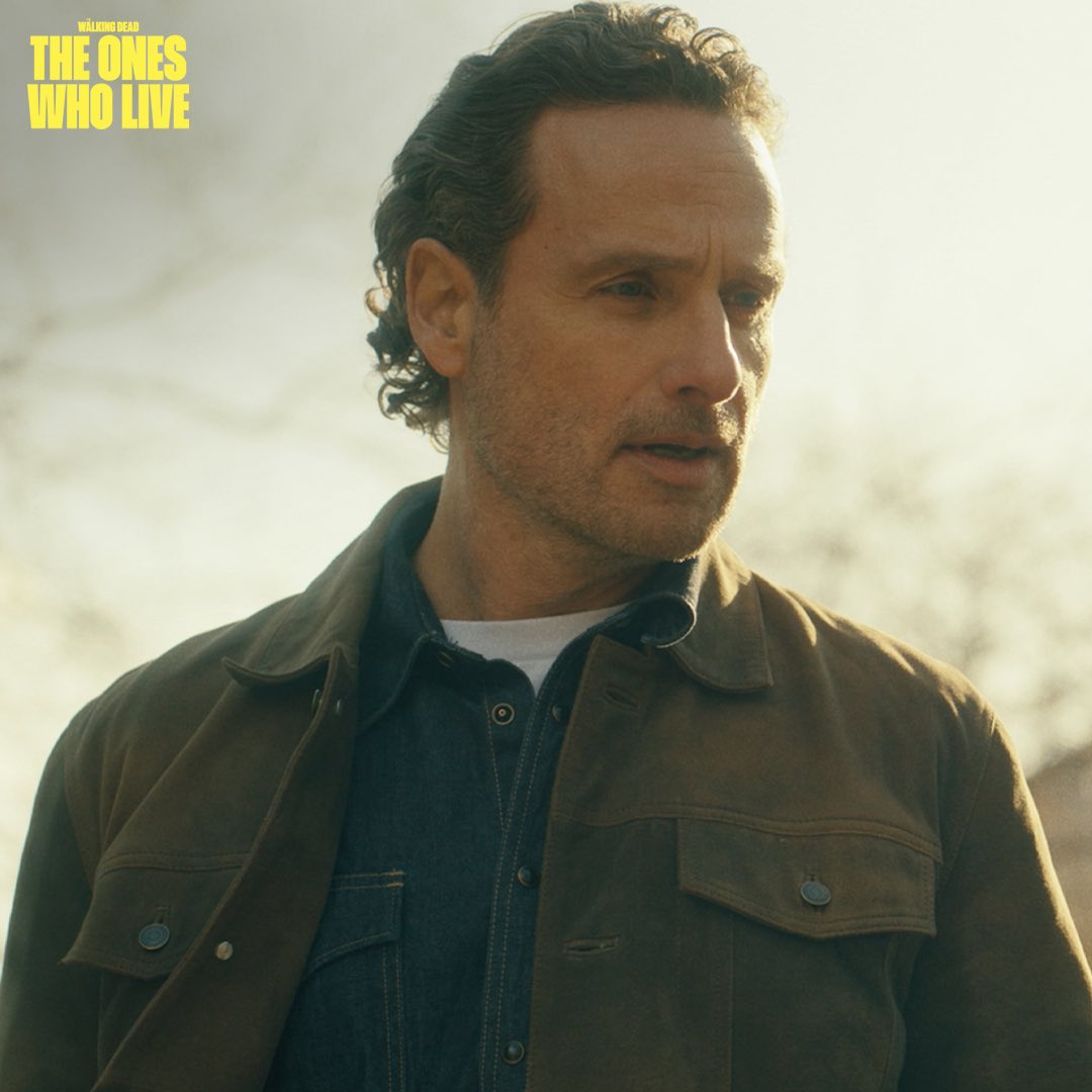 WalkingDead_AMC's tweet photo. You are not “dreaming” Rick and Michonne are back! 

Watch the premiere of #TheOnesWhoLive on AMC and AMC+ right now. https://t.co/hXJGRVg5NO