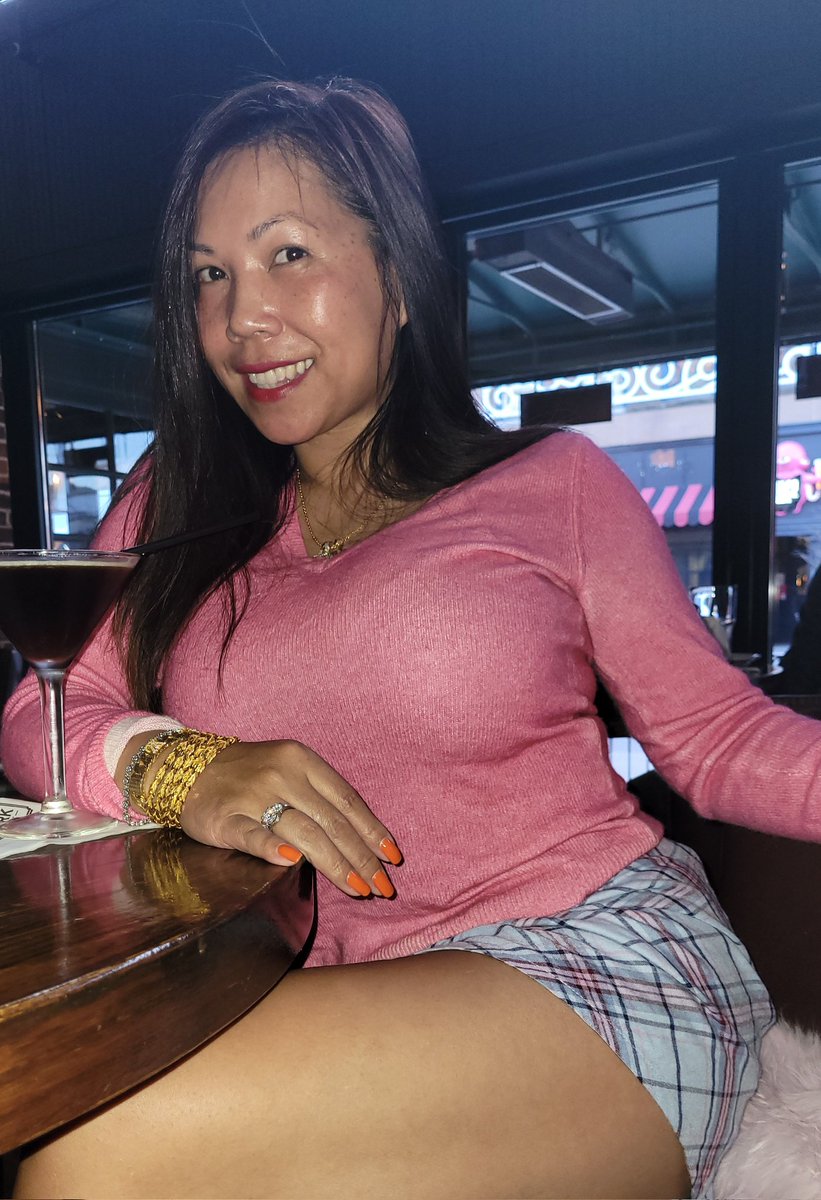 Sourine3's tweet photo. #alwaysstylish #cheers ❤️ ❤️ #Mondayvibes #LP8 #numerology #YearOfTheDragon2024 https://t.co/r00eSc3ACh
