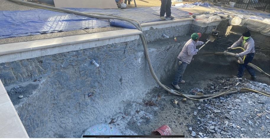 HaroldTapley's tweet image. estoring a pool with history! Despite not being the original builders, we revived this pool to its former glory. Structural repairs, an Acapulco shelf, new tile, and upgraded Pentair equipment - it's ready to shine again! #PoolRestoration #AquosPools