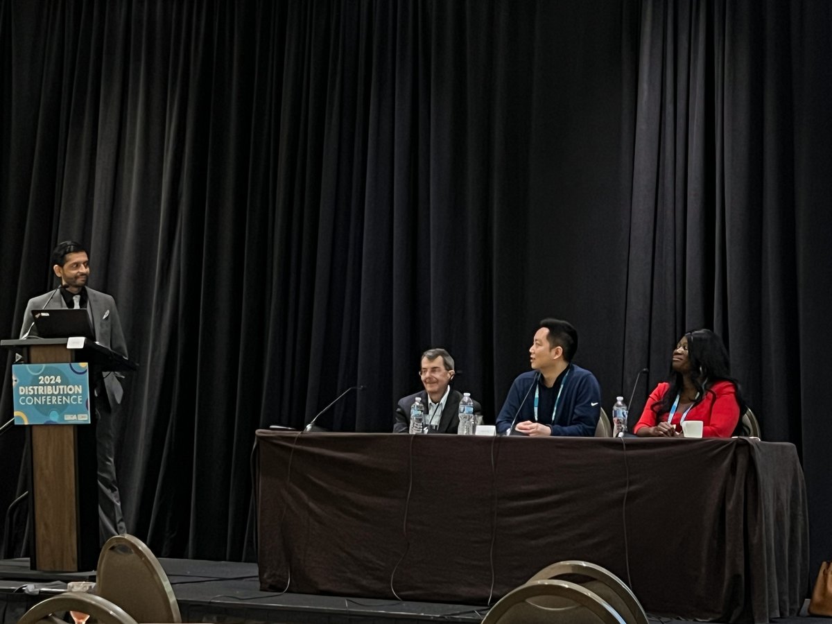 Kicking off the LIMRA Distribution Conference with an enlightening first session featuring insights from Kartik Sakthivel, Ph.D., Nelson Lee, John Keddy, and Grace Apea.

Diving deep into how AI is reshaping the life insurance landscape for future generations.