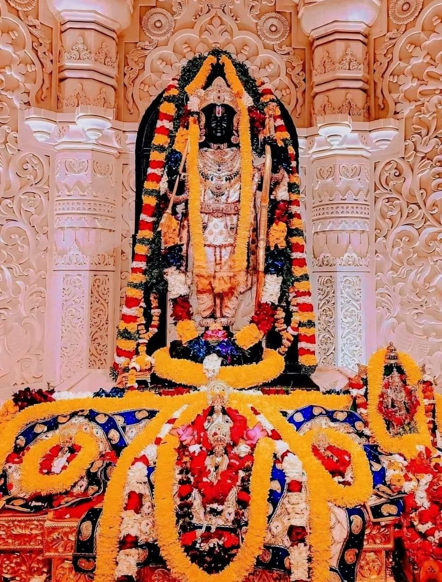 सुबह-सुबह लो प्रभु श्री राम का नाम, सिद्ध करेंगे तुम्हारे हर काम " जय श्री राम " ❣️