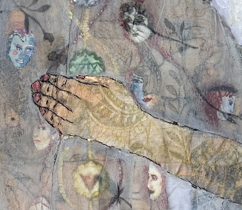 DncingKrowStdio's tweet photo. New art by Karen Schuman, 'Meditation on Compassion.'  Inspired by Kundalini yoga, a quilt with fabric photo transfers, appliqué and embroidery coming together in a 30”x24” piece. Let us connect on a deeper level and find unity in our shared humanity. https://t.co/10nCX4EBKQ
