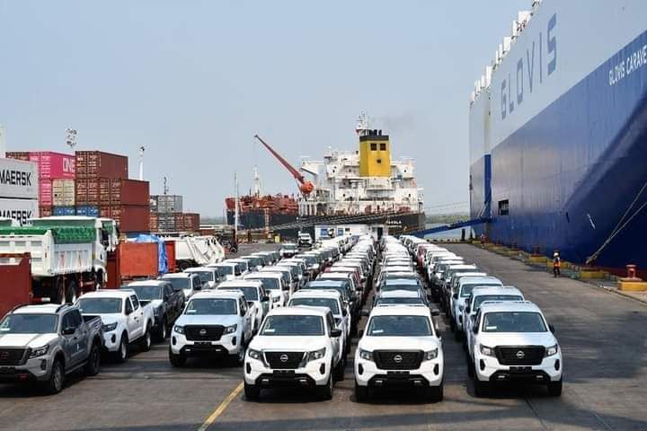 CarlosG010189's tweet photo. Abordo del buque Ro Ro Glovis Caravel llegaron  a Nicaragua  600 vehículos de paquetes, esto le toma el pulso al evidente  e importante crecimiento económico que nuevamente está experimentando la tierra de Lagos y Volcanes. https://t.co/ootr2T5Oh5