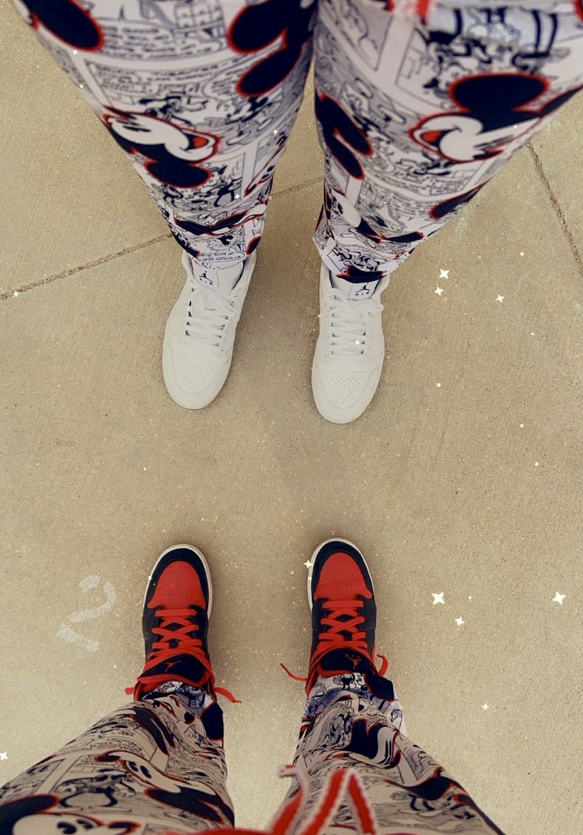 PCho_IES's tweet image. Day one ☝️ Read across America pj day! #ItsAnItuarteThing 🏰💜🧡#Knightschangetheworld 🌎