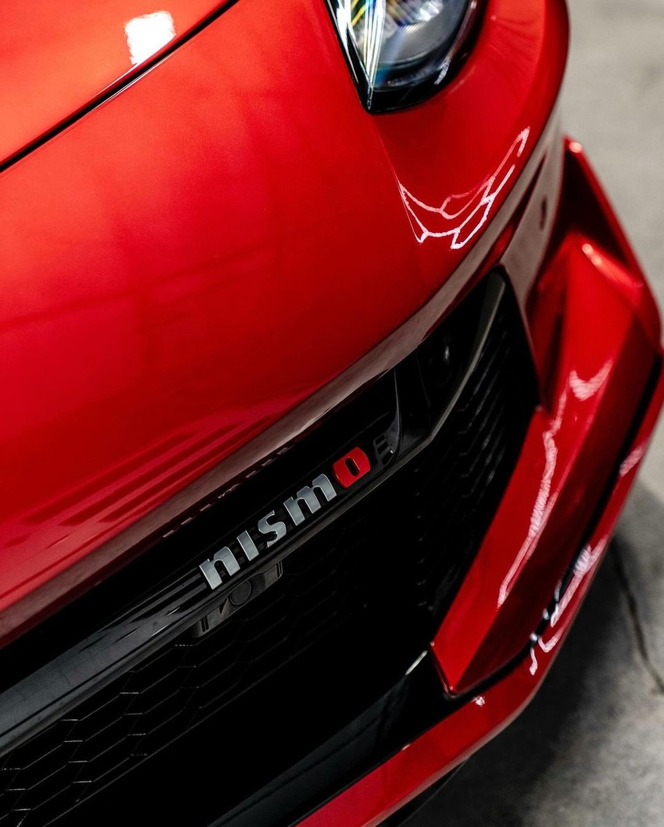 stek_usa's tweet photo. We absolutely love the color on this Nissan Z NISMO edition, and when you love something, you protect it! The owner of this Z did exactly that and elected to protect the full body of this beauty with DYNOshield, and we’re sure glad they did. #STEKrevolution #PPF https://t.co/aHQnUUj2ey
