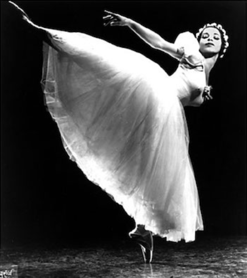 ArkansasNOIRE's tweet photo. [DAY 26] Janet Collins inspired a generation when she became a principal dancer at the Metropolitan Opera House. She broke color barriers when she danced in Aida in ‘51 &amp; again in the Met’s corps de ballet, making her its first Black prima ballerina. 

#OurNewsOurCultureOurTime https://t.co/CJhyiBALDo
