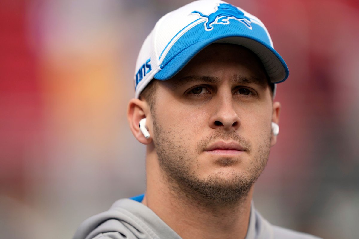 NatSparbeck's tweet image. “Jared did a great job and we do collectively as an organization have a sense of the direction we want to go and proceed with Jared…but out of respect for the player we just kinda keep those conversations internally.” - Brad Holmes on Jared Goff extension

Thoughts? Concern?