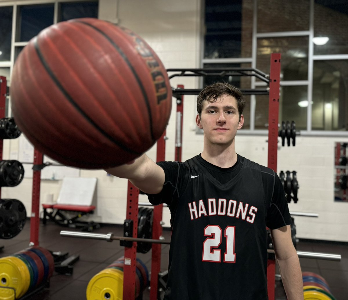tortreports's tweet image. Haddonfield Senior Nate Rohlfing was unstoppable all game long.

Lower had no answers for the 6’8 force as he finished with 21 points. 

Haddons advance to SJ2 semis, reward is a trip to #1 Middle Township. 🏀🏀🏀

@HMHSathletics @HMHSBoysBKB @GDsullysays