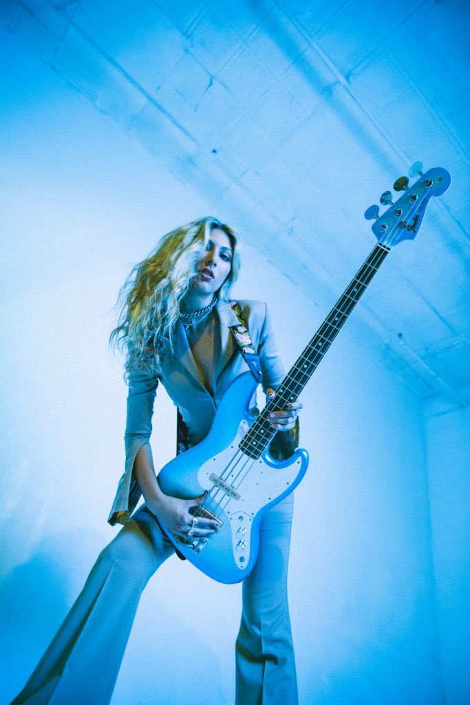 christian tweet media