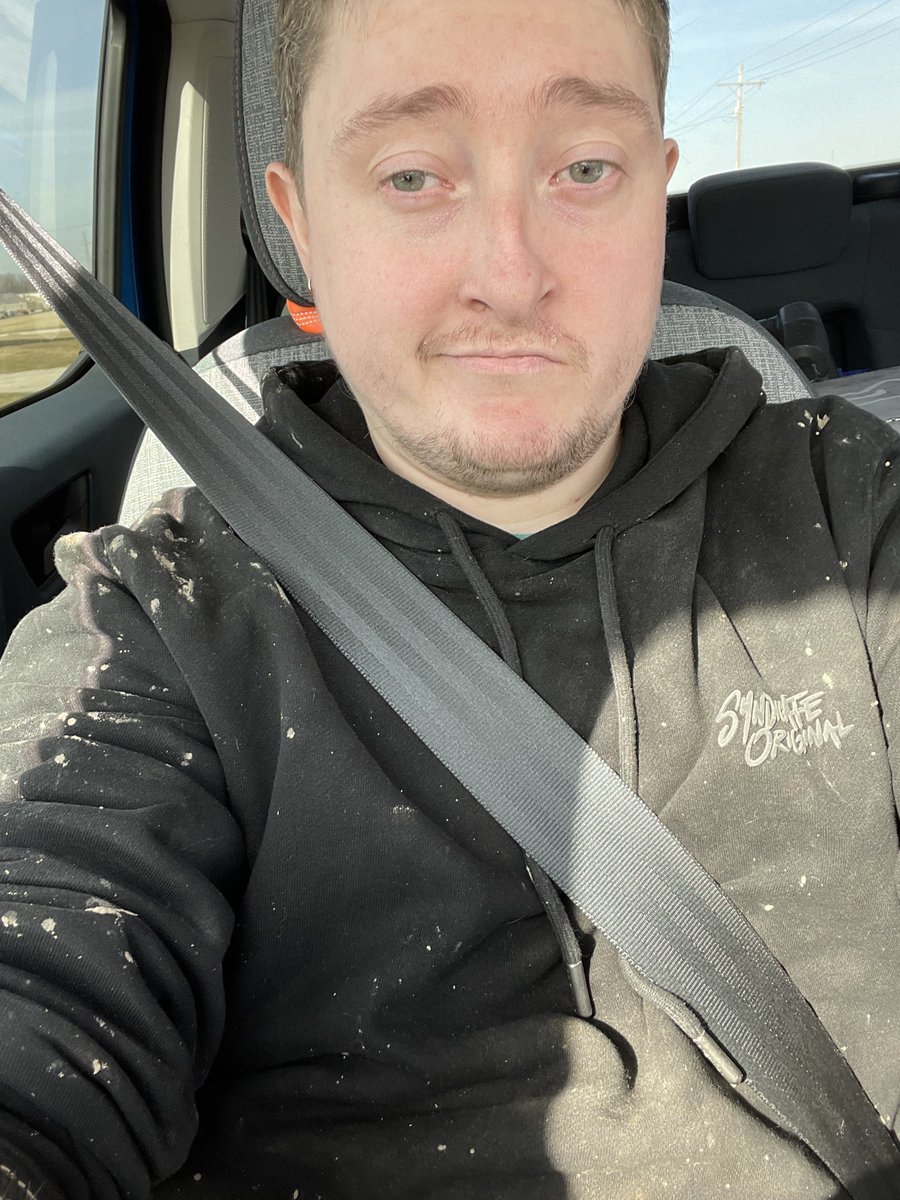Chimchar47's tweet photo. @Syndicate @SyndicateOG went a little off-roading today on my quad at an off-road park in the best comfortable hoodie 😀❤️ https://t.co/BeItRM0lXw