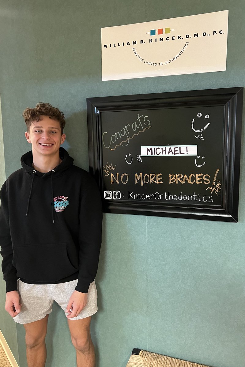 We love celebrating this big day! Congratulations to Michael - and his sweet mom ⭐️ - they were both excited for #NoMoreBraces! #KincerOrthodontics #DrKincer #UnscramblingSmiles