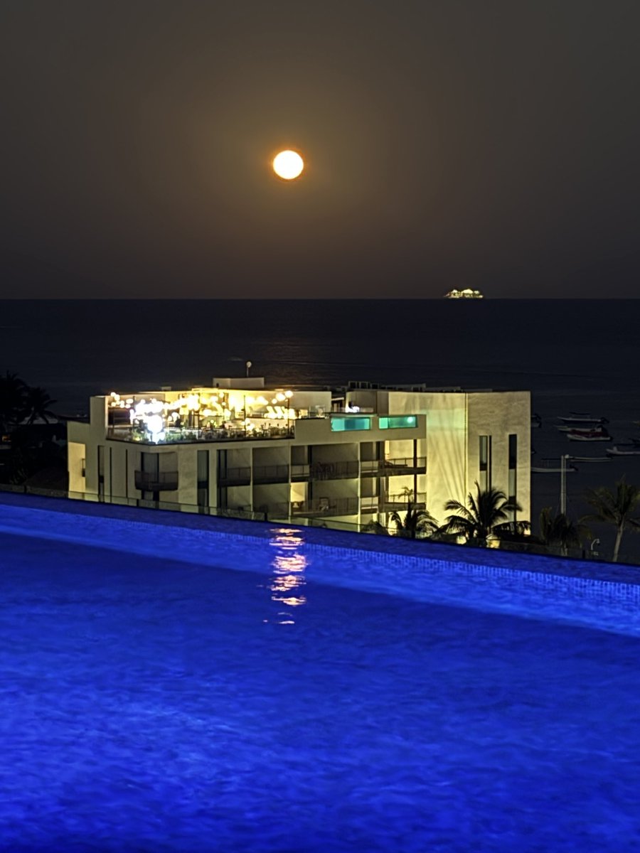 Thomas (Tom) Cox tweet media