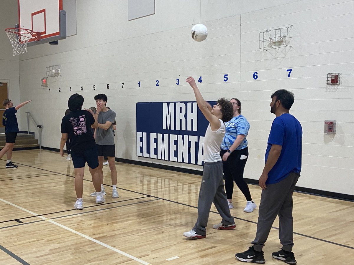 MRH High School tweet media