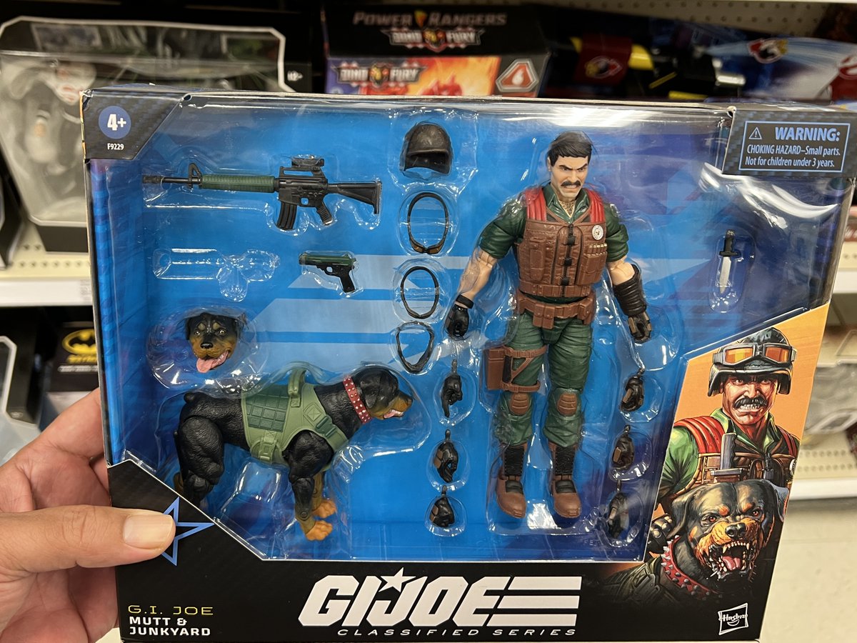 NearMintFanboys's tweet image. Wasn't looking for them, but I got 'em! 

#GIJoe #YoJoe 
#TargetRunAndDone 
#MuttAndJunkyard 
#ToyPhotography 
#GIJoeClassified 
#ActionFigures