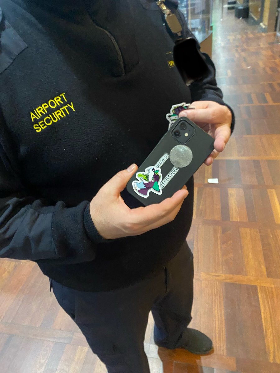 I was at this years #NFC2024 and it was crazy! 

On my way back this security guard asked people if they were at the “cat party” and I said that I was, and gave him a sticker, this legend put it on his phone and 12 colleagues also wanted the furry stickers ❤️