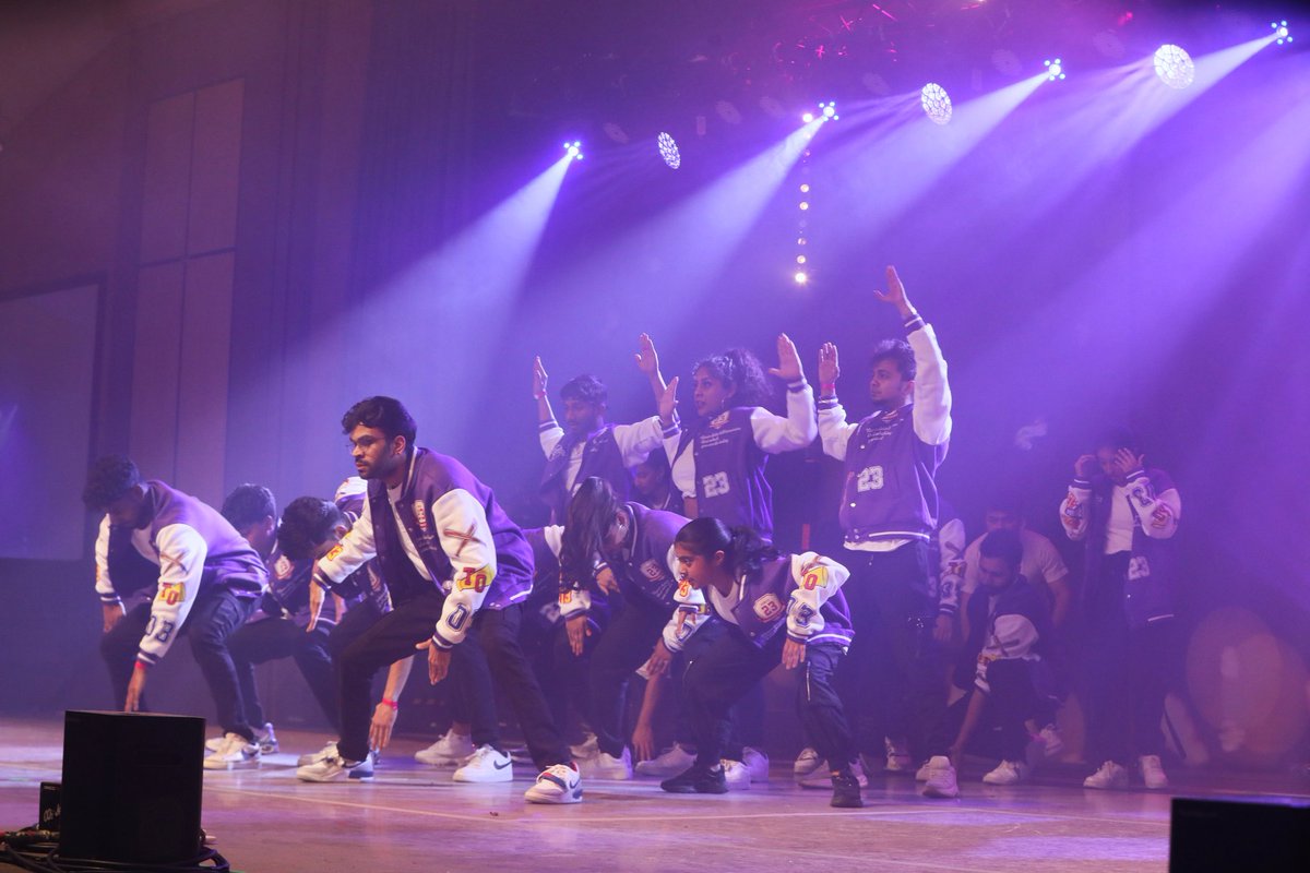 DBDSIRELAND1's tweet image. Bollywood Jalwa 2023-24 

#Dance #danceireland #danceshow #dancedublin #Bollywoodireland #cultureireland #bollywoodshowireland #bollywood #dublinevents #eventsinireland #dbdsireland #bhangraireland #kathakireland #bharatanatyamdanceireland