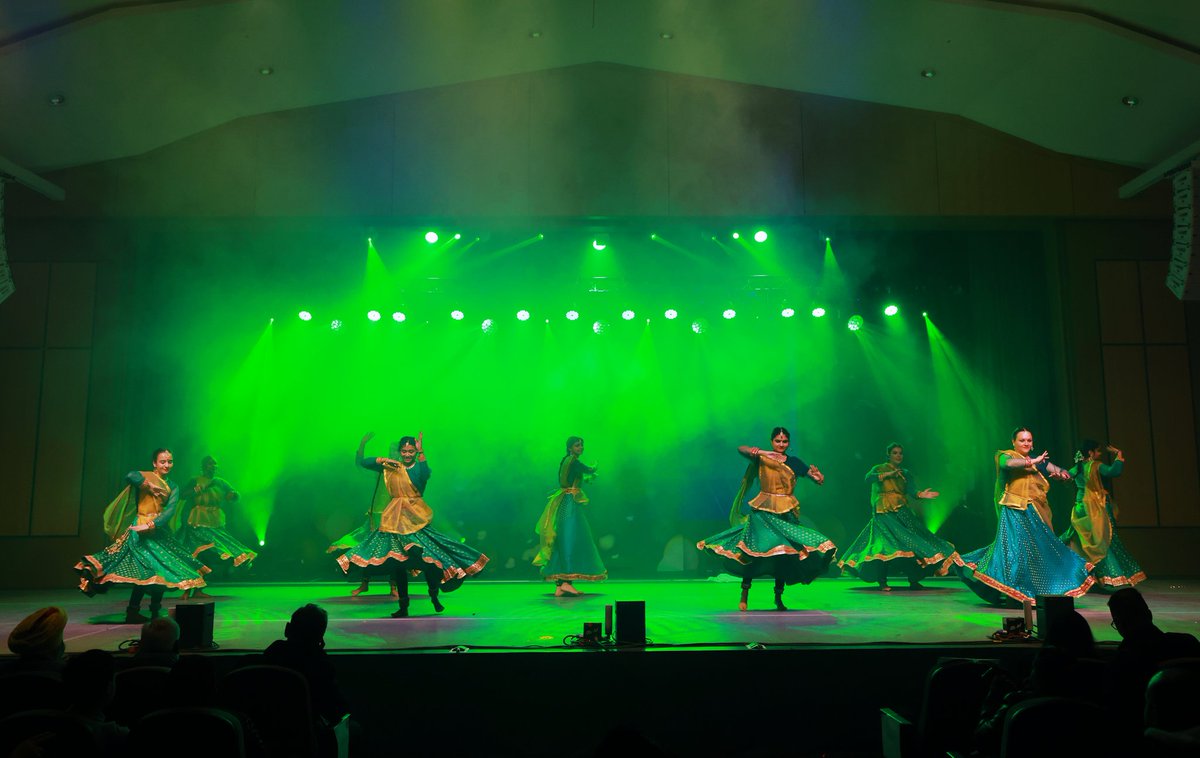 DBDSIRELAND1's tweet image. Bollywood Jalwa 2023-24 

#Dance #danceireland #danceshow #dancedublin #Bollywoodireland #cultureireland #bollywoodshowireland #bollywood #dublinevents #eventsinireland #dbdsireland #bhangraireland #kathakireland #bharatanatyamdanceireland