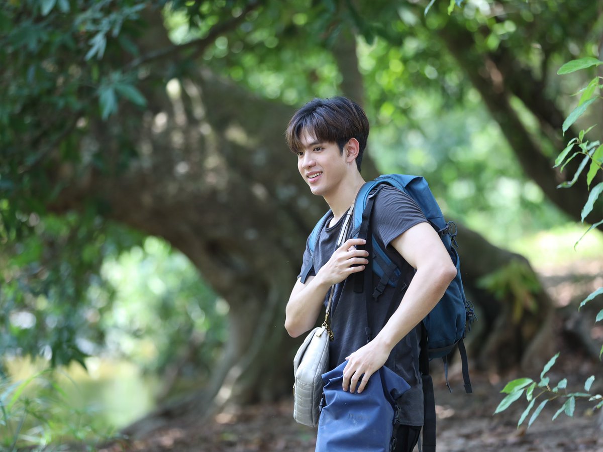 FilmtnpStudio's tweet photo. “ยิ่งเจ็บยิ่งรัก” Ost. #วิมานสีทอง 

official MV มาละน้า 🩵

ปล่อย #วิมานสีทองep11 ไปทะเลอันดามันก่อง มาฟังเพลงกันค้าบ 

🔗 https://t.co/6CMriW3ACx 

#FilmThanapat
#ฟิล์มธนภัทร https://t.co/J2gvLJ0HgY