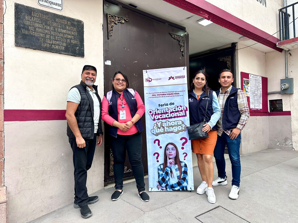 ConalepBQA's tweet photo. Con la finalidad de promover nuestra oferta educativa a diversas secundarias de la región, acudimos al auditorio de Melchor Ocampo a la 1ra Expo Orienta 2024.
@Conalep_Edomex
#ApasionadamenteCONALEP 
#ElPoderDeServir 
#25añosapasionadamente https://t.co/FBcvmjFcTg