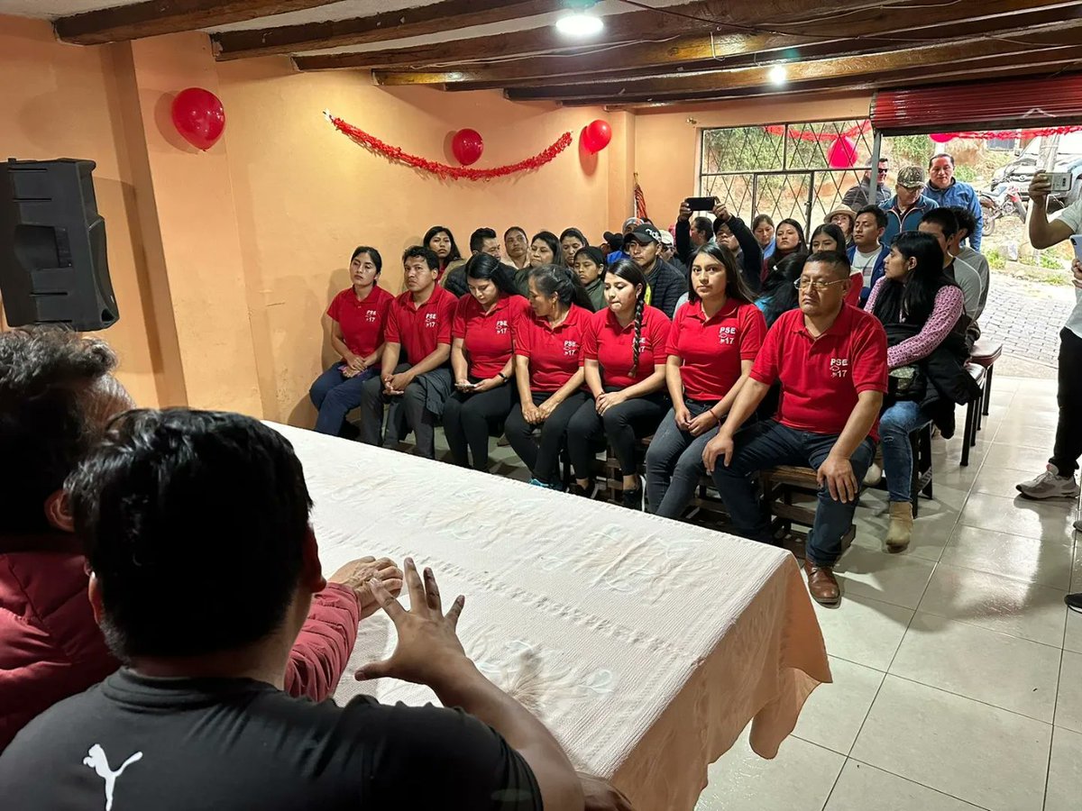 PSEcuatoriano's tweet photo. #PSENacional 🚩| Inauguración de la sede del #PSE en la parroquia de Juan Montalvo (cantón Cayambe /provincia de Pichincha).
Cada día trabajamos en cada rincón de la patria 🇪🇨.
#LaNuevaPolítica https://t.co/oa2SpRxf3m