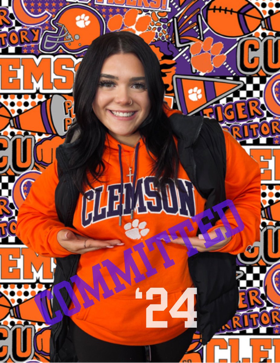 Mrs18Derby's tweet photo. ITS OFFICIAL!! 
Clemson ‘24 for this girl 🐅
Political Science Summer start June 23rd countdown begins.. NOW!!
#next4 #Clemson https://t.co/wIdmsdEaCP