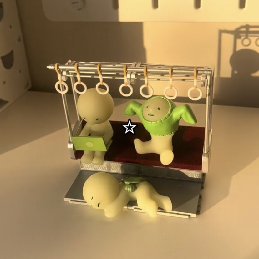 leileicart's tweet photo. Group Buy ! WTS/LFB PH
— pasabuy from JPN

Train Seat Gashapon
— ₱480 ea

Available in 4 colors:
- Green 
- Red
- Blue
- Gray

(slots &amp; more deets in replies)

must take all to push thru!
~payo once all are taken

4th pic for actual ref. ctto. https://t.co/AVuQTFKyGM