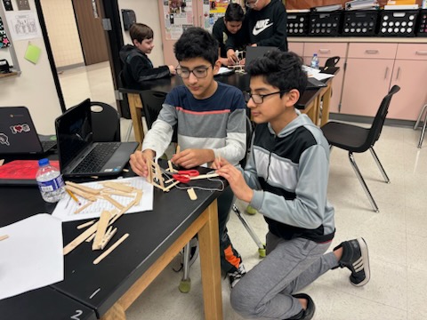 ScienceSHWalker's tweet image. STEAMposium Build Day was on Saturday from 9 to 4. I LOVE to see our wonderful 6th graders diligently working on their catapults.@SHMS_Colts