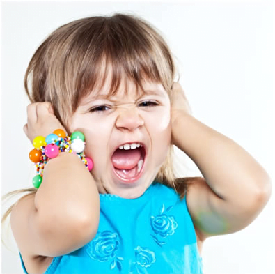 spchlangpath's tweet photo. What is Sensory Processing Disorder (SPD)? SPD is a disorder that affects the way the brain processes sensory information. One can be overly or under sensitive to sensory input. Sensory input can include textures, sounds, tastes, etc. Occupational therapy assists those with... https://t.co/RAsw3j1ATY