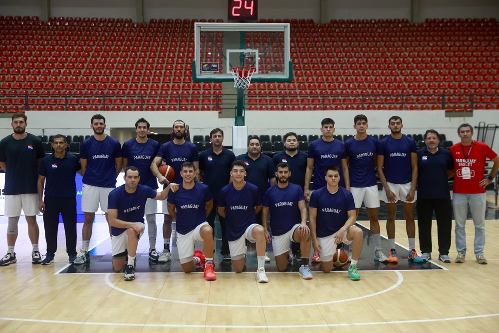 A pesar del resultado, seguimos apoyando a este grupo de deportistas que ante toda adversidad visten los colores nacionales para dejar el 100%.

Todos sabemos del poderío deportivo y físico de Brasil. Amén de eso, entendemos que el camino es respaldar al grupo. 

#VamosParaguay