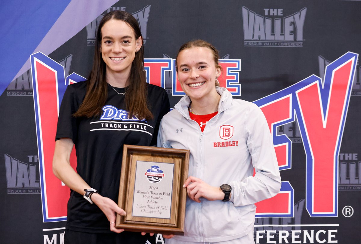 Drake_TFXC's tweet photo. Congratulations to 𝗕𝗿𝗼𝗼𝗸𝗲 𝗠𝘂𝗹𝗹𝗶𝗻𝘀 on her Most Valuable Athlete award and 𝗜𝘀𝗮𝗮𝗰 𝗕𝗮𝘀𝘁𝗲𝗻 for being named Most Outstanding Performer at the 2024 MVC Indoor Championships!

#DSMHometownTeam https://t.co/ARcvtenJkq