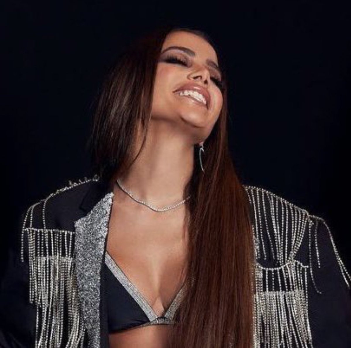 kawandamarilia's tweet photo. Nossas rainhas 🥹👑.

Marília Mendonça (126) e Anitta (124), são as artistas brasileiras que mais emplacaram músicas dentro do TOP 200 do Spotify Brasil. https://t.co/ZMF03rX0EM
