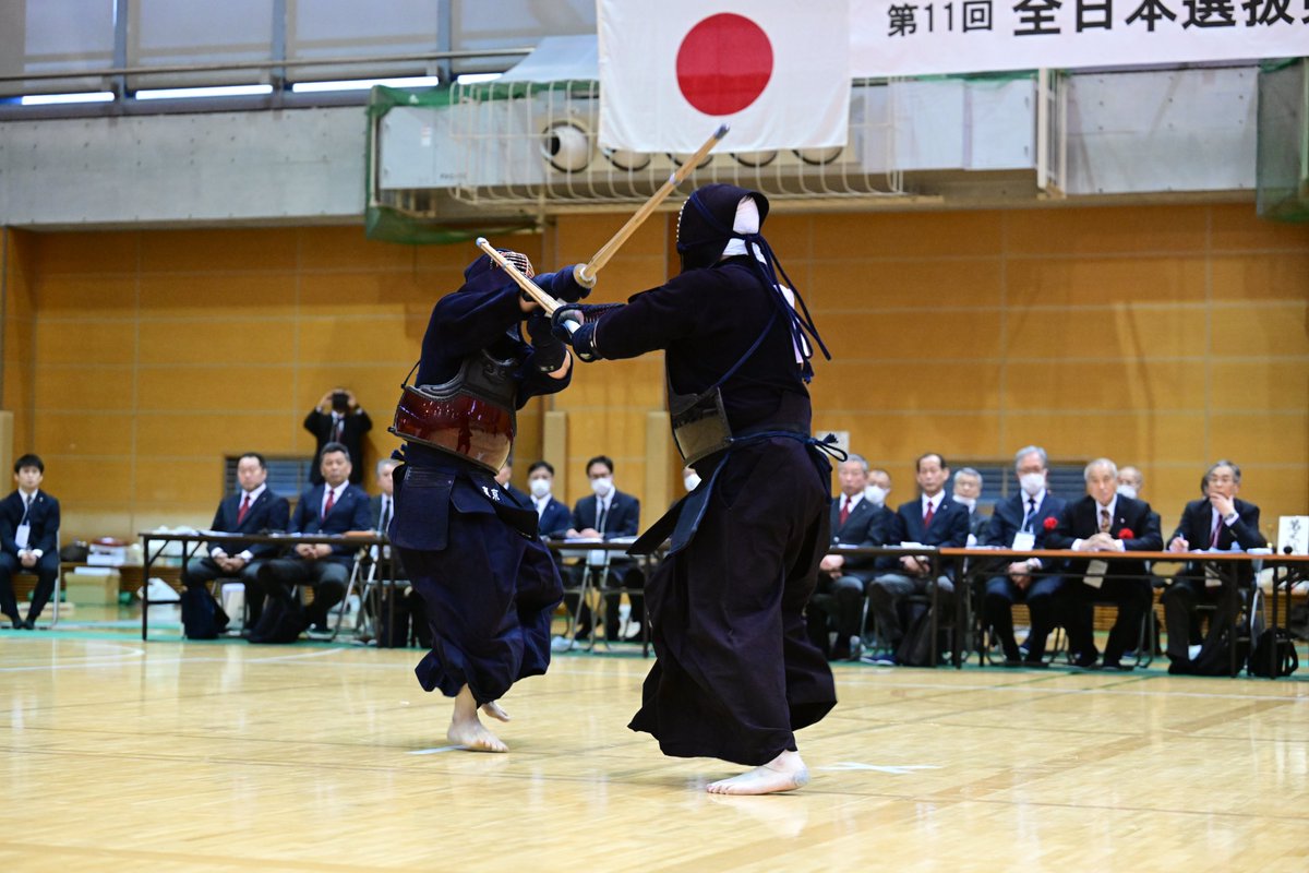 Kendo_Jidai's tweet photo. ４月号にて第11回全日本選抜剣道七段選手権大会を特報しています。熱戦の裏側にあった勝負の機微を詳報します。
#七段戦
＃神奈川県剣道連盟 https://t.co/QJn6g0qGPp