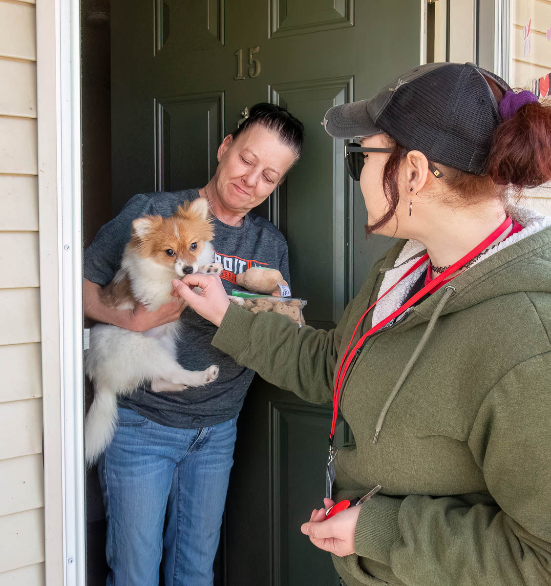 MIAnimalAdopt's tweet photo. This sweet pittie and this little fluff ball, both pictured with their moms, are two new pups recently added to their respective families! Both girls are less than 6 months old, and will be getting set up with spay appointments courtesy of the Animal Care Network! #spayneuter https://t.co/qrxDeMBLkb