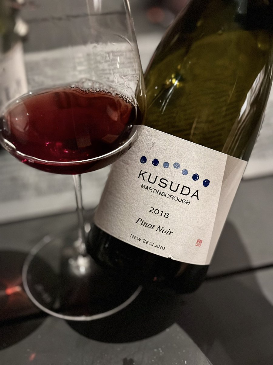 finewinetwitta's tweet image. A pair of exceptional New Zealand Pinots at dinner. Kusuda Martinborough 2018 very elegant, &amp;amp; now incredibly hard to find (outrageously priced at secondary). 4940 btls. Valli Waitaki Vineyard 2015 a great example with tons of character, always been my favourite of their Pinots.